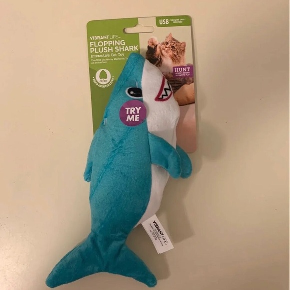 Catnip shark cat toy - Picture 1 of 3